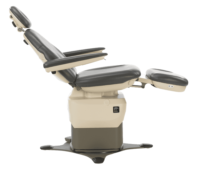 830 Series with Arms, Swivel Base and Contoured Position